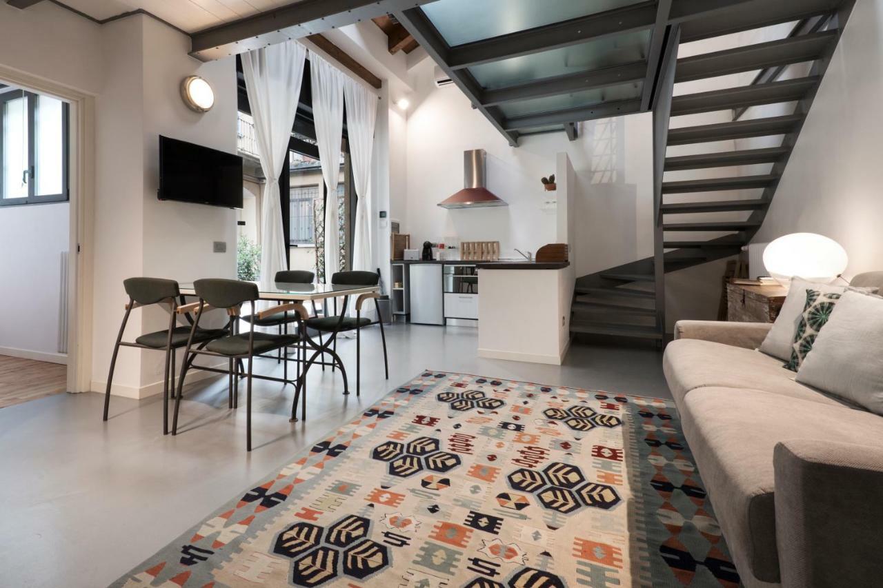 Luxury Apartments Fioravanti Milano Eksteriør billede
